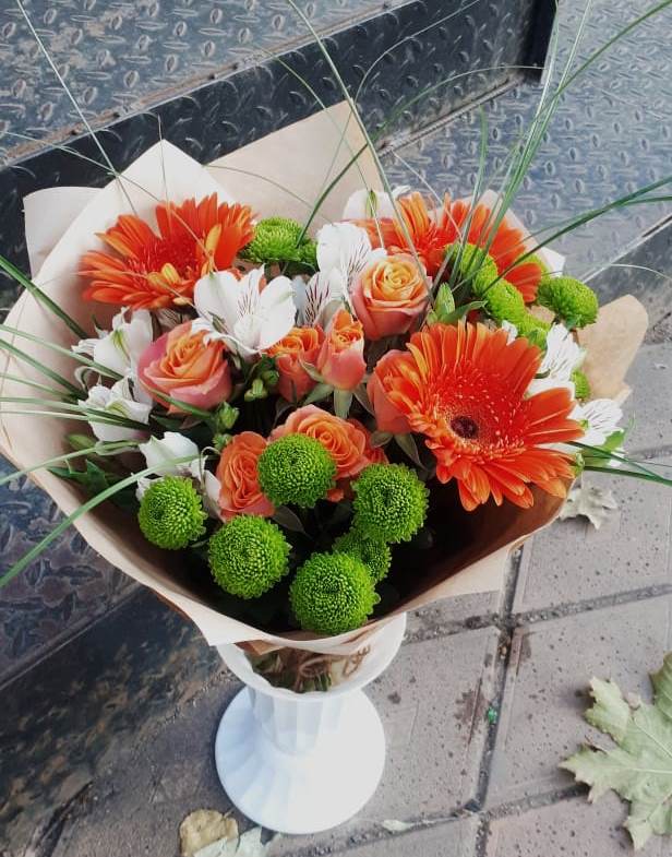 Букет цветов из: Герберы, Хризантемы, Альстромерии и Розы в Федурново