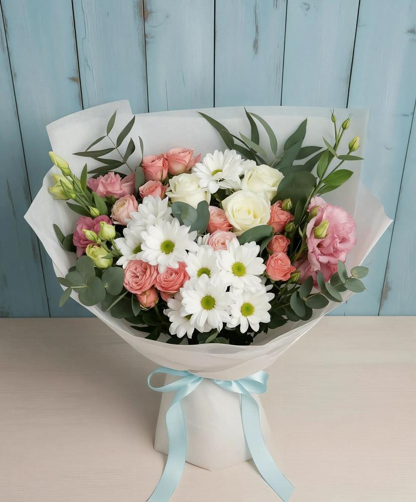 Букет цветов из: Розы, Лизиантусы и Хризантемы в Федурново