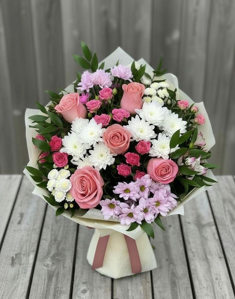 Букет цветов из: Альстромерии, Гвоздики, Розы и Хризантемы в Федурново
