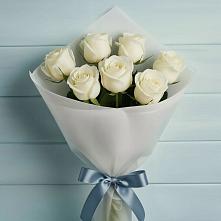 Букет 7 Белых роз Эдлесс Лав в Федурново
