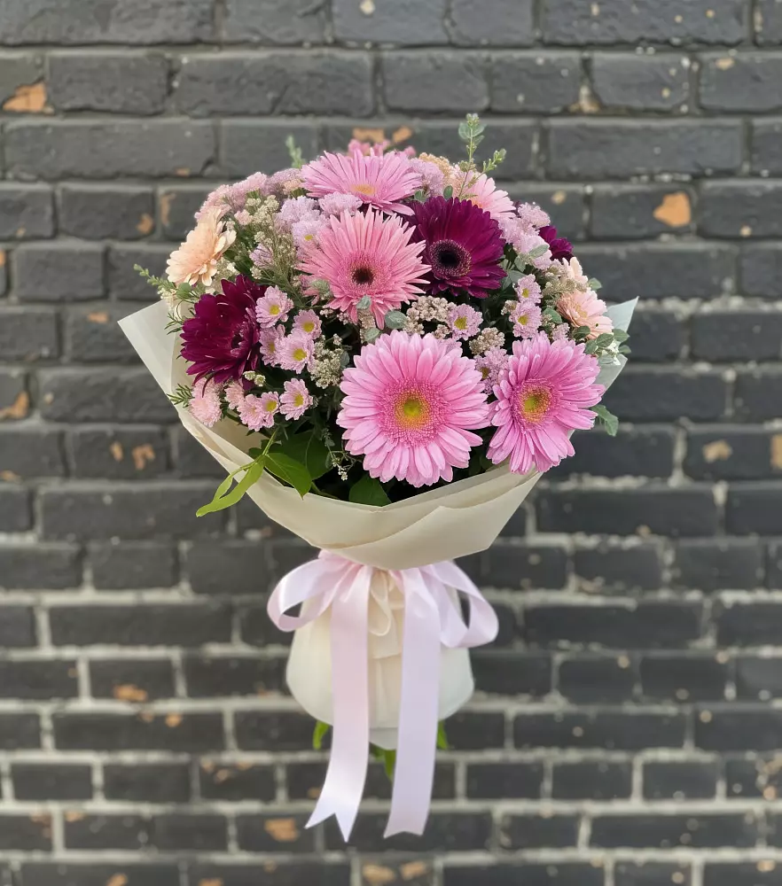 Букет цветов из: Герберы и Хризантемы в Федурново