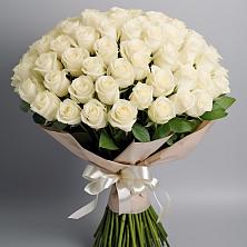 Букет 101 беля роза Белоснежка в Федурново