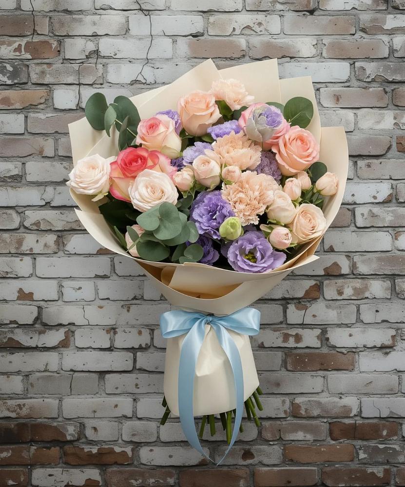 Букет цветов из: Розы, Лизиантусы и Гвоздики в Федурново