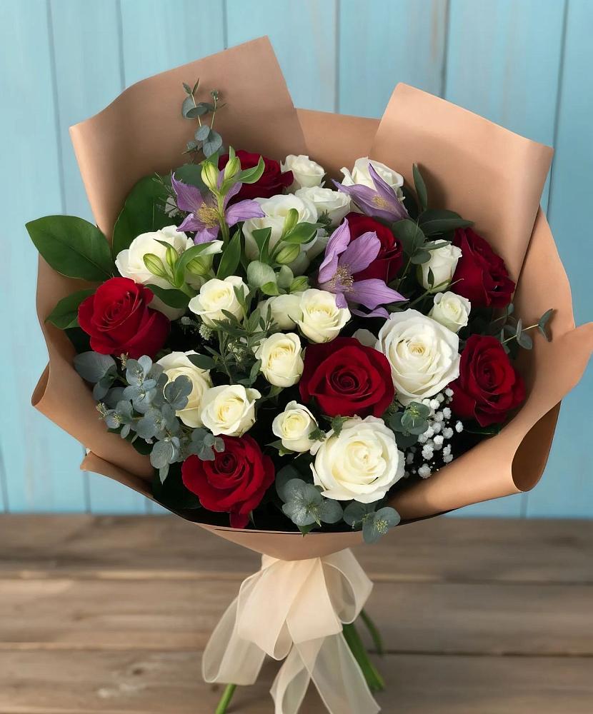 Букет цветов из: Розы и Альстромерии в Федурново