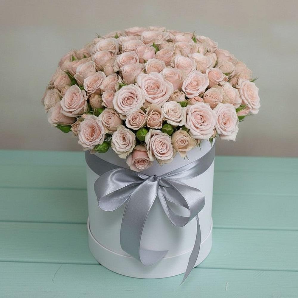 Цветочная композиция из Розы в шляпной коробке в Федурново